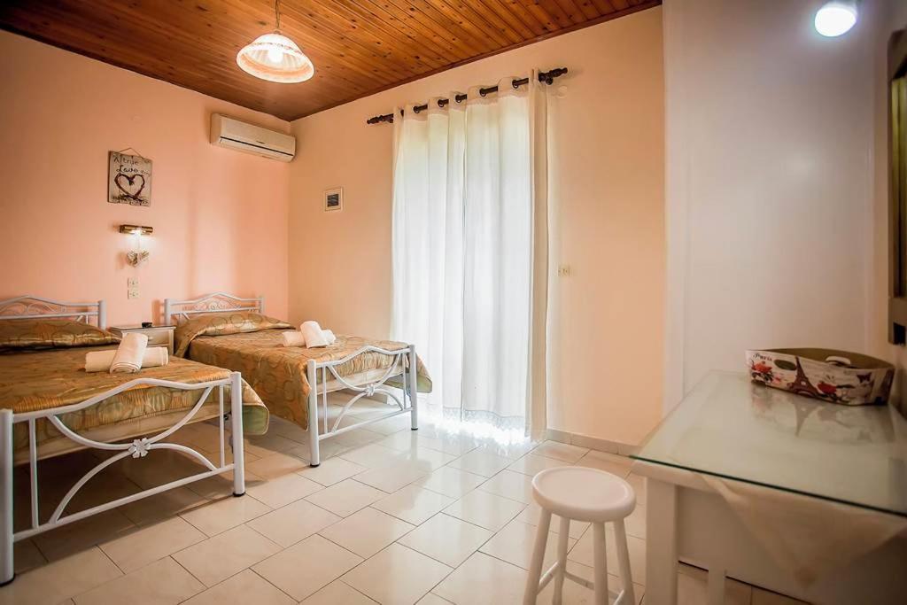 Ferienwohnung Elleana Corfu Agios Georgios  Exterior foto